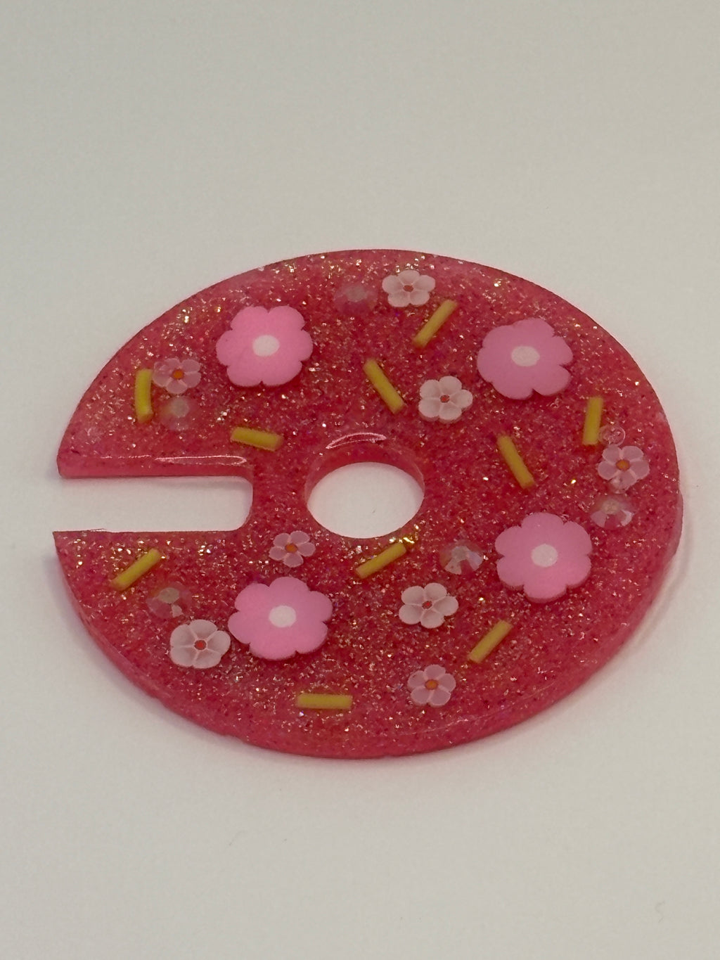 Pink Floral Glitter BruMate Era Tumbler Topper | Handmade Resin Flower Cup Accessory | Pink Daisy Lid Topper
